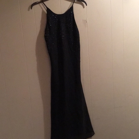 Black sequined dress - Picture 2 of 5